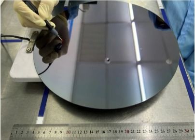 晶能光電首發12英寸硅襯底ingan基三基色外延光電器件 照明與顯示革命的里程碑